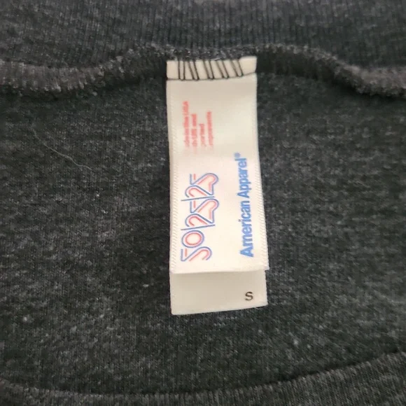 Shirt - Picture 2 of 5